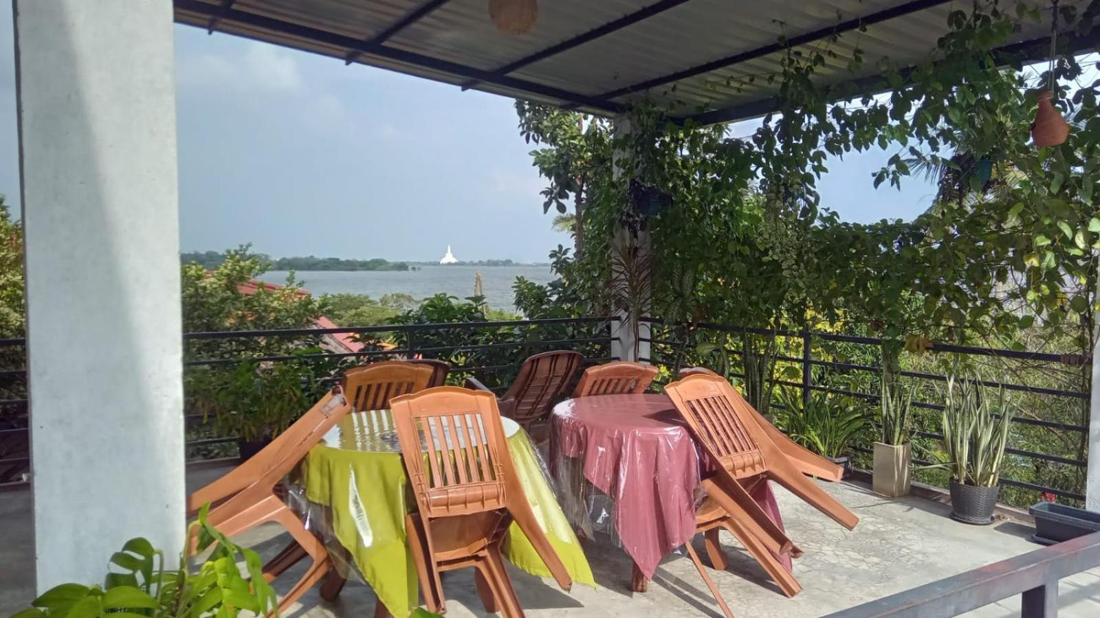 Lake Edge Resort أنرادابورام المظهر الخارجي الصورة