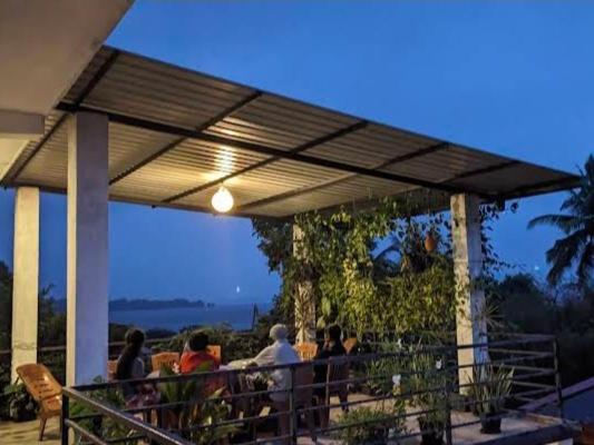 Lake Edge Resort أنرادابورام المظهر الخارجي الصورة